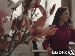MARISKAX Mariska joins a hot swinger couple Thumb